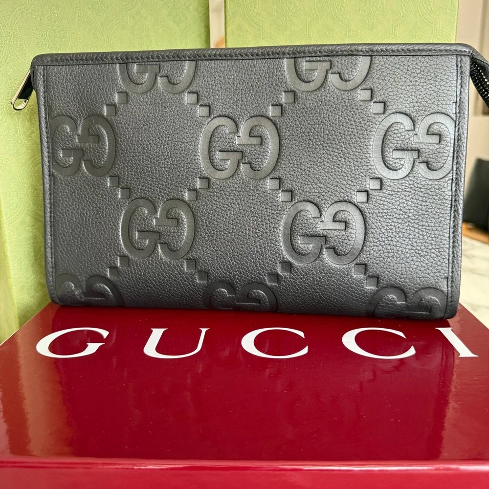 Gucci Jumbo GG‎ Black Grained Leather Pouch Men's 739490